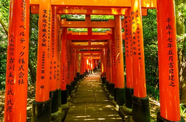 Tokyo vs Kyoto — modern Tokyo cityscape contrasted with historic Kyoto temples